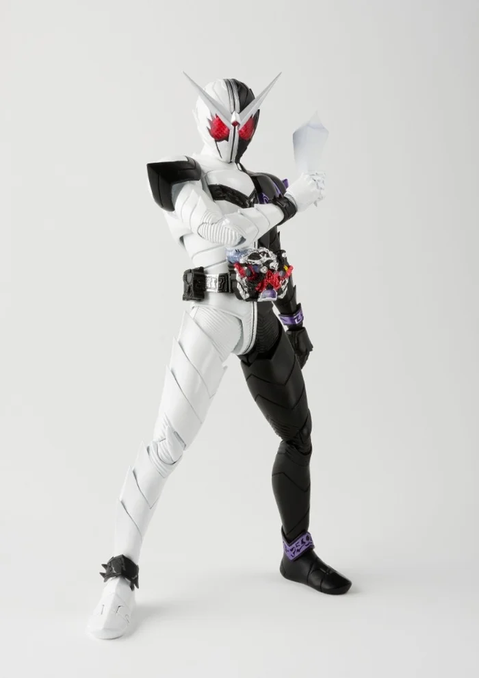 Bandai S.H.Figuarts Kamen Rider W Fang Joker - Image 3
