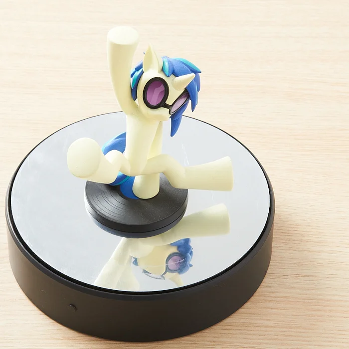 Wave Figure Display Turntable (Basic Black) - Image 6