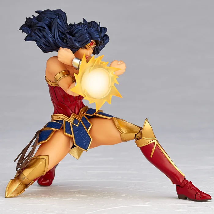 Revoltech Amazing Yamaguchi Wonder Woman - Image 11